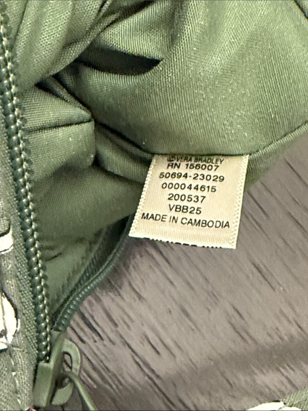 Vera Bradley Quilted Olive Dog Print Shoulder Bag - Picture 10 of 13